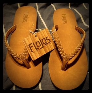 Brand New FloJos Womens Sz6 Sandals